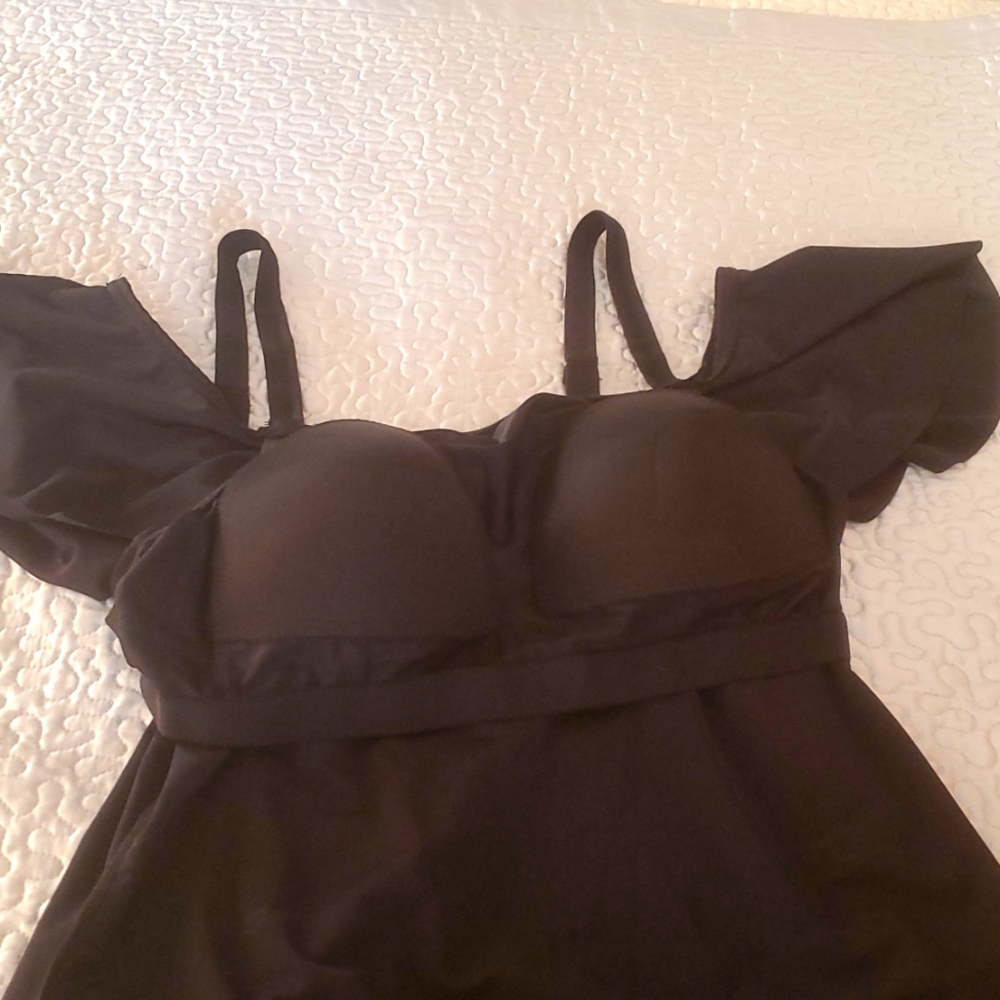 NWOT  MERMAID MATERNATY  RUFFLE TANKINI  TOP - Picture 5 of 6
